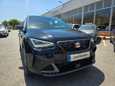 Usado Seat Arona FR 116 CV (85 kW) 2025 Negro SUV