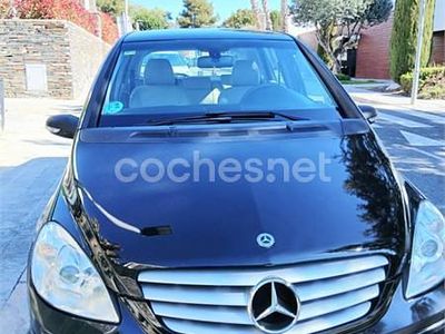Usado Mercedes B150 Edition 95 CV (69 kW) 2008 Azul Monovolumen