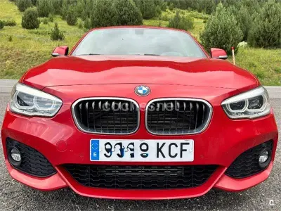 Usado BMW 118 Shadowline 150 CV (110 kW) 2017 Rojo Utilitario