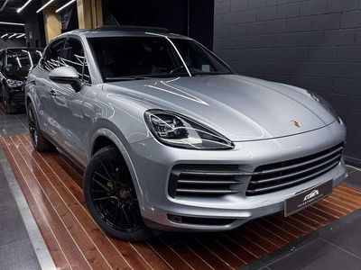 Usado Porsche Cayenne 462 CV (339 kW) 2020 Gris / plata SUV