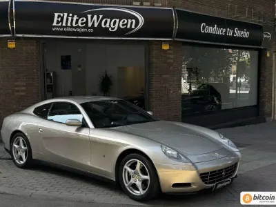 Usado Ferrari 612 540 CV (397 kW) 2005 Beige Coupe