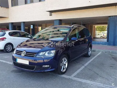 Usado VW Sharan Advance 140 CV (102 kW) 2015 Azul Monovolumen