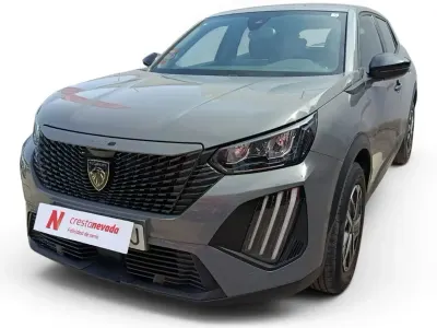 Usado Peugeot 2008 Active 101 CV (74 kW) 2023 Gris SUV