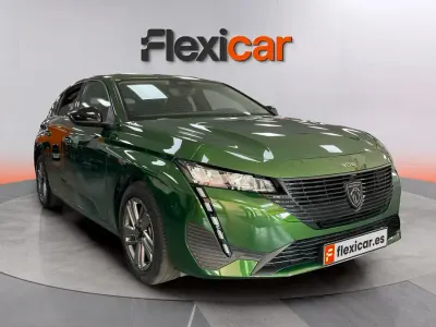 Usado Peugeot 308 Active 130 CV (95 kW) 2024 Verde Berlina