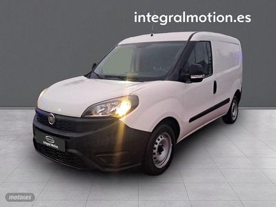 Usado Fiat Doblò 95 CV (69 kW) 2019 Blanco Monovolumen