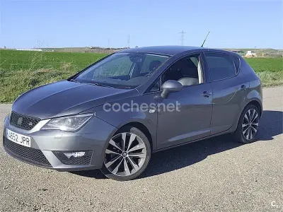 Usado Seat Ibiza FR 90 CV (66 kW) 2016 Gris / plata Berlina