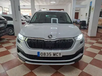 Usado Skoda Kodiaq Ambition 150 CV (110 kW) 2023 Blanco SUV