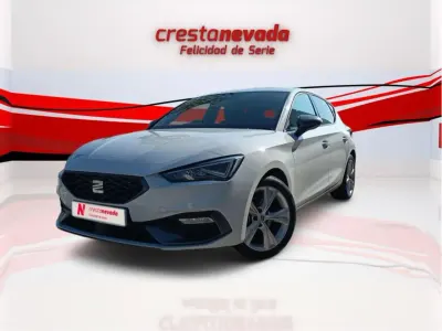 Usado Seat Leon FR 110 CV (80 kW) 2022 Blanco