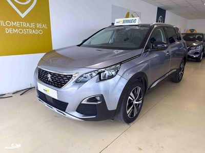 Usado Peugeot 5008 Allure 130 CV (95 kW) 2020 Gris / plata SUV