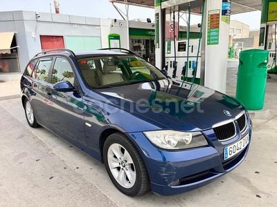 Usado BMW 320 150 CV (110 kW) 2006 Azul Familiar