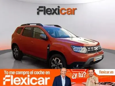 Usado Dacia Duster Essentiel 100 CV (73 kW) 2024 Naranja SUV