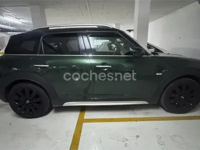 Używany Mini Cooper D Countryman 150 KM (110 kW) 2019 Zielony SUV