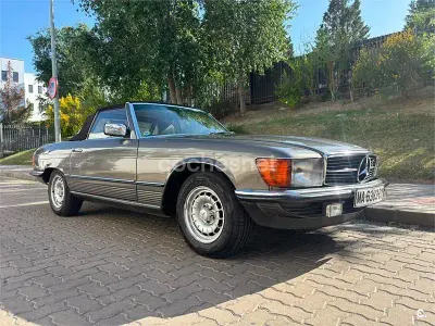 Usado Mercedes SL280 193 CV (141 kW) 1995 Beige Descapotable