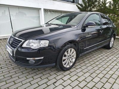 Usado VW Passat Highline 140 CV (102 kW) 2006 Negro Berlina