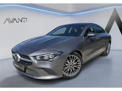 Usado Mercedes CLA200 163 CV (119 kW) 2019 Gris Berlina