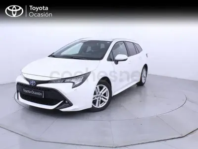 Usado Toyota Corolla Active 122 CV (89 kW) 2022 Blanco Familiar