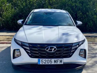 Käytetty Hyundai Tucson 150 HP (110 kW) 2023 Valkoinen Katumaasturi