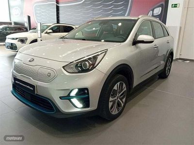 Usado Kia e-Niro 150 kW (204 CV) 2021 Gris / plateado SUV