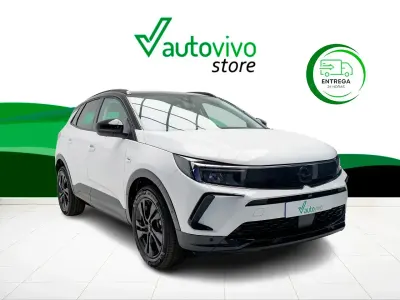 Usado Opel Grandland X S 136 CV (100 kW) 2024 Blanco SUV