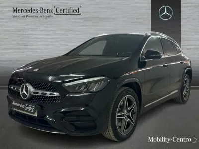 Usado Mercedes GLA250 163 CV (119 kW) 2025 Negro noche SUV