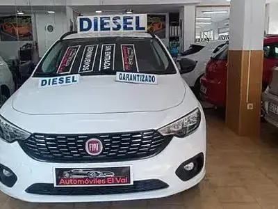 Begagnad Fiat Tipo Pop 120 HK (88 kW) 2018 Vit Sedan