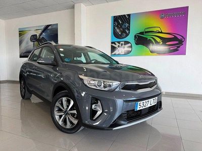 Usado Kia Stonic 120 HP (88 kW) 2021 Cinzento SUV