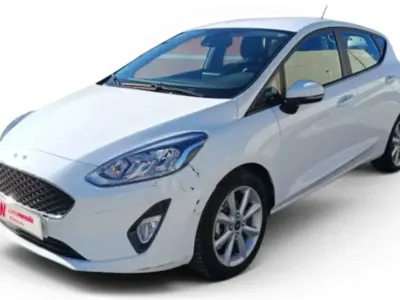 Usado Ford Fiesta Trend 86 CV (63 kW) 2020 Blanco Utilitario