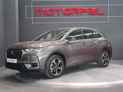 Usado DS Automobiles DS7 Crossback Chic 130 CV (95 kW) 2021 Gris / plata SUV