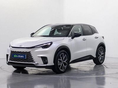 Usado Lexus LBX 136 CV (100 kW) 2024 Blanco SUV