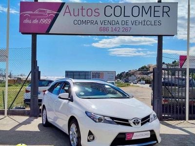 Usado Toyota Auris Active 124 CV (91 kW) 2014 Blanco Utilitario