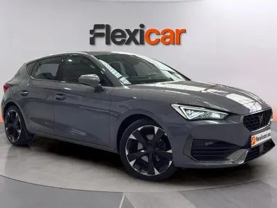 Usado Cupra Leon 150 CV (110 kW) 2023 Gris Berlina