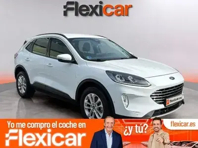 Usado Ford Kuga ST-Line 190 CV (139 kW) 2022 Blanco SUV