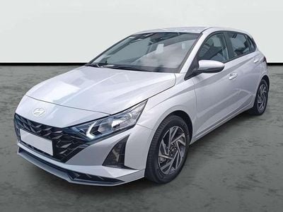 Gris Usado 2025 Hyundai i20 Berlina | 18.490 € (Buen precio)