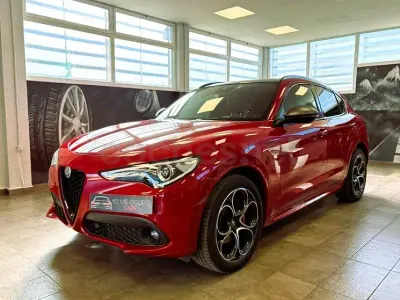 Usado Alfa Romeo Stelvio Ti 210 CV (154 kW) 2020 Granate SUV