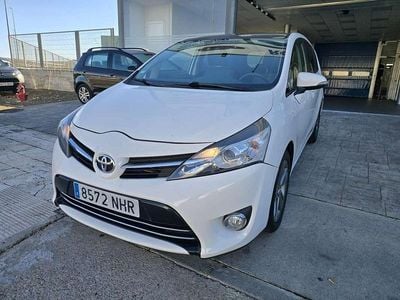 Usado Toyota Verso Comfort 111 CV (81 kW) 2014 Blanco Monovolumen
