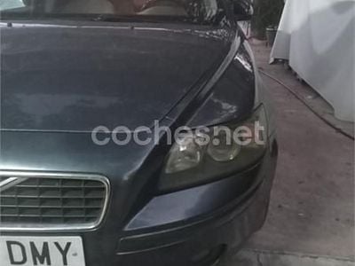Volvo S40
