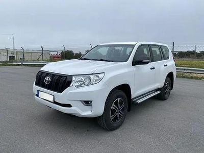 Używany Toyota Land Cruiser 177 KM (130 kW) 2018 Biały SUV