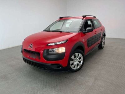 Usado Citroën C4 Cactus Feel 82 CV (60 kW) 2016 Rojo Utilitario