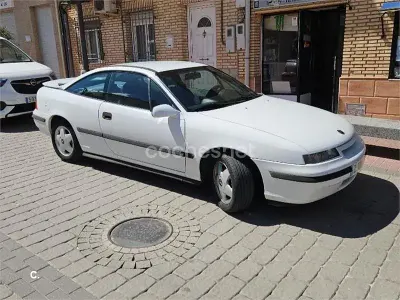 Usado Opel Calibra 170 CV (125 kW) 1994 Blanco Coupe