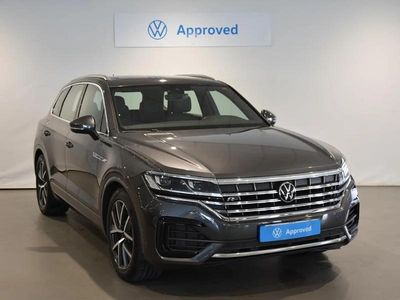 Gris/plata Usado 2021 VW Touareg R-line SUV | 44.990 € (Precio justo)