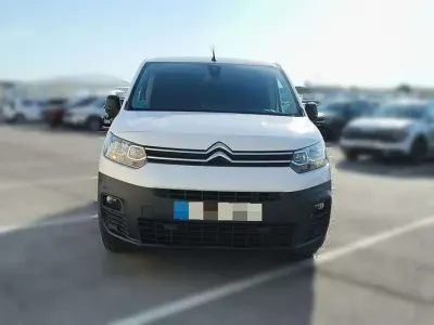 Usado Citroën Berlingo 102 CV (75 kW) 2022 Blanco Monovolumen