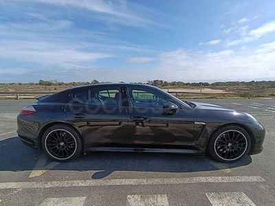 Usado Porsche Panamera 299 CV (219 kW) 2011 Negro Utilitario