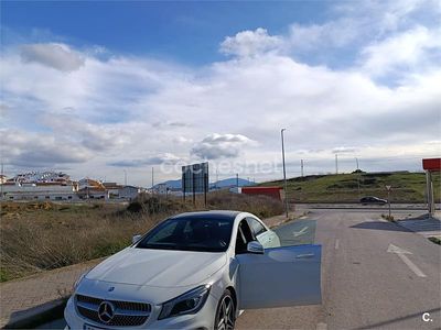 Usado Mercedes CLA200 AMG line 136 CV (100 kW) 2015 Blanco Berlina