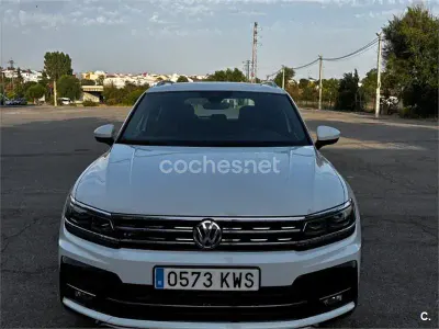 Usado VW Tiguan R-line 150 CV (110 kW) 2019 Blanco SUV