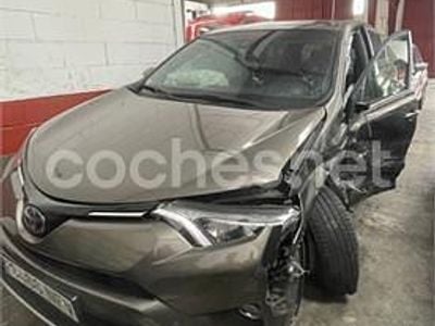 Usado Toyota RAV4 Hybrid Advance 183 CV (134 kW) 2025 Gris / plata SUV