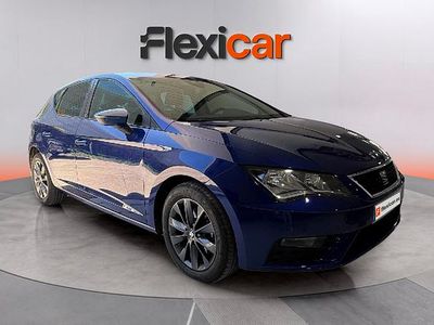 Usado Seat Leon ST Style 131 CV (96 kW) 2020 Azul Familiar