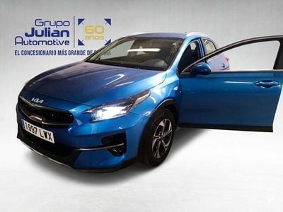 Usado Kia XCeed 120 CV (88 kW) 2022 Azul SUV
