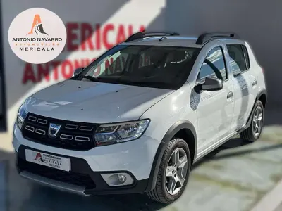 Usado Dacia Sandero 95 CV (69 kW) 2019 Blanco Utilitario