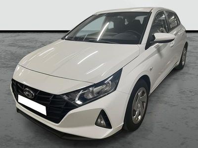 Usado Hyundai i20 84 CV (61 kW) 2022 Blanco polar Utilitario