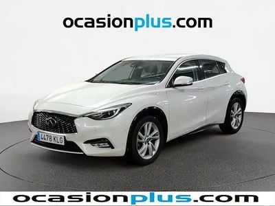 Infiniti Q30